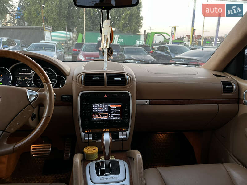 Позашляховик / Кросовер Porsche Cayenne 2007 в Львові
