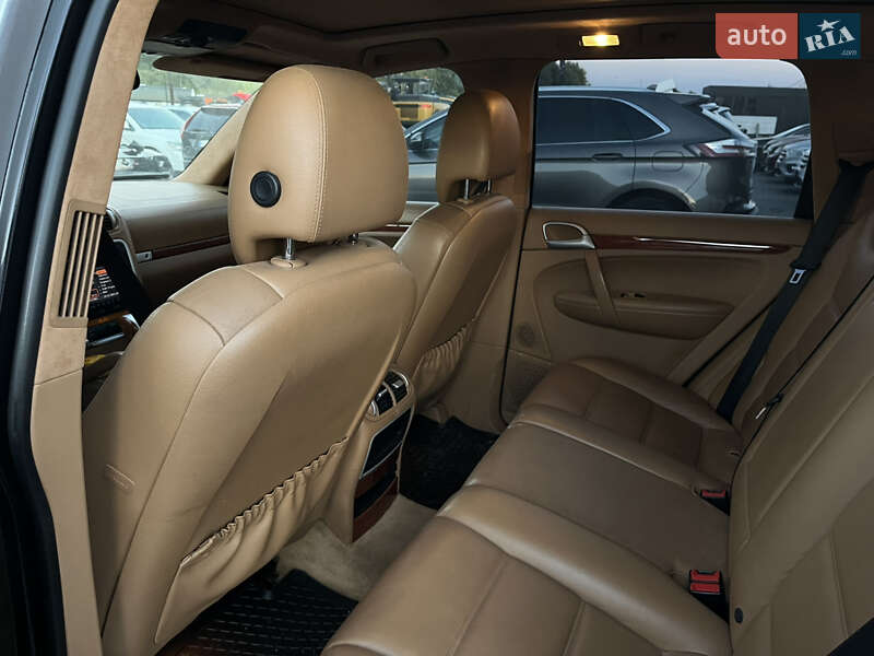 Позашляховик / Кросовер Porsche Cayenne 2007 в Львові