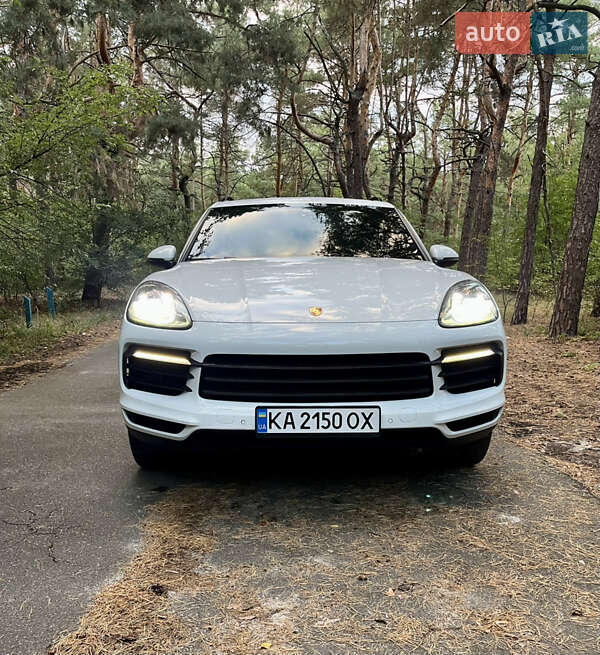 Позашляховик / Кросовер Porsche Cayenne 2018 в Києві