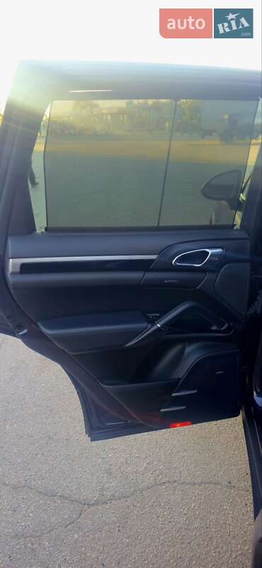 Позашляховик / Кросовер Porsche Cayenne 2017 в Харкові фото 17 Позашляховик / Кросовер Porsche Cayenne 2017 в Харкові