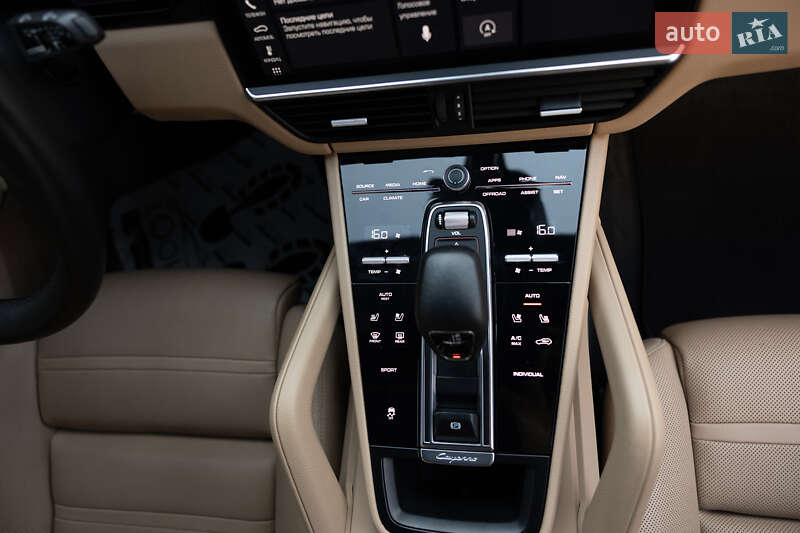 Позашляховик / Кросовер Porsche Cayenne 2020 в Івано-Франківську