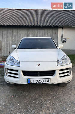 Позашляховик / Кросовер Porsche Cayenne 2009 в 