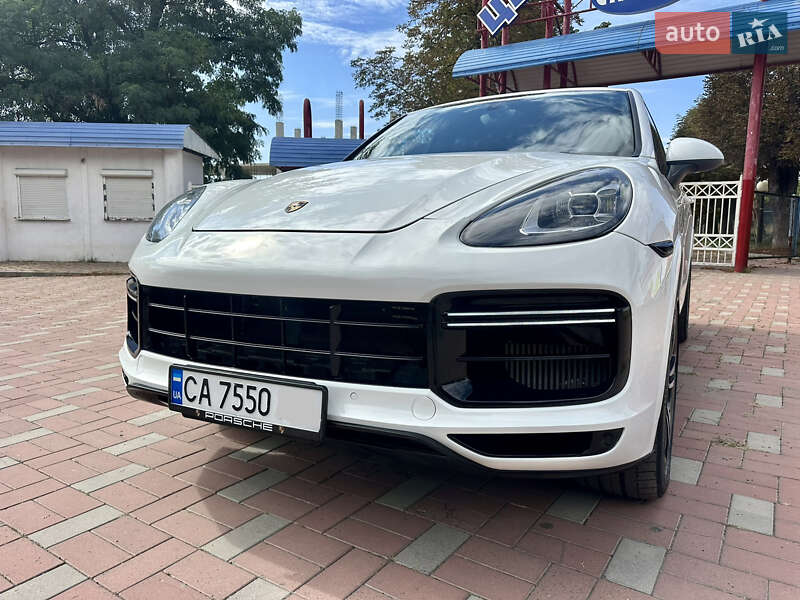 Позашляховик / Кросовер Porsche Cayenne 2014 в Умані