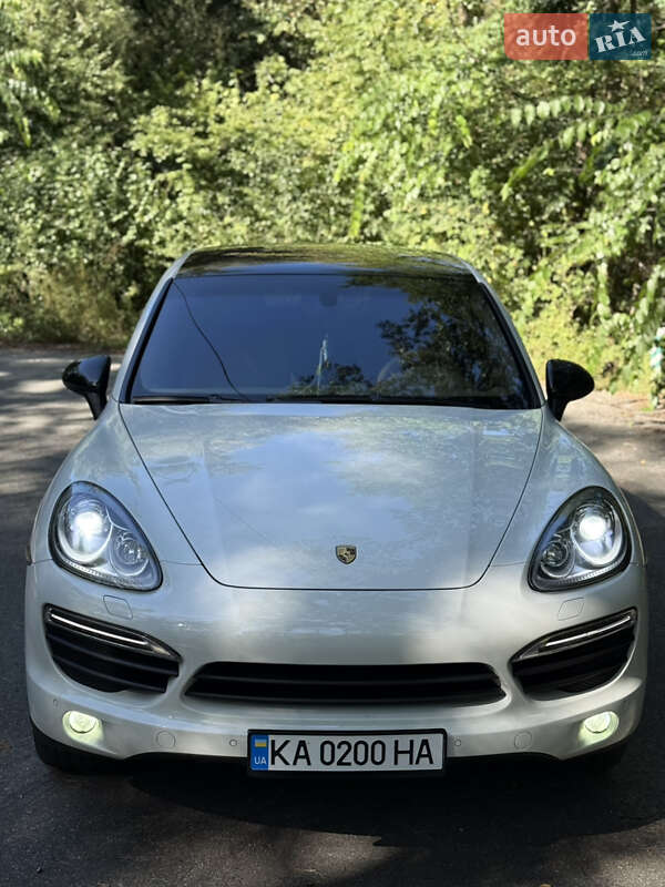 Внедорожник / Кроссовер Porsche Cayenne 2013 в Киеве фото 3 Внедорожник / Кроссовер Porsche Cayenne 2013 в Киеве