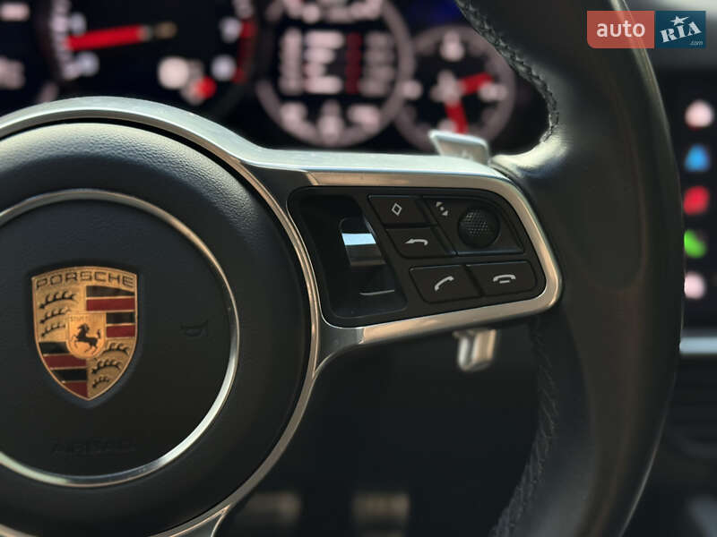 Позашляховик / Кросовер Porsche Cayenne 2021 в Києві