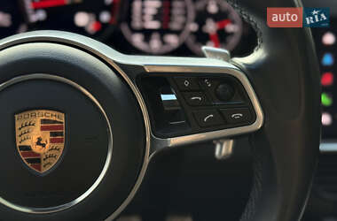 Внедорожник / Кроссовер Porsche Cayenne 2021 в 