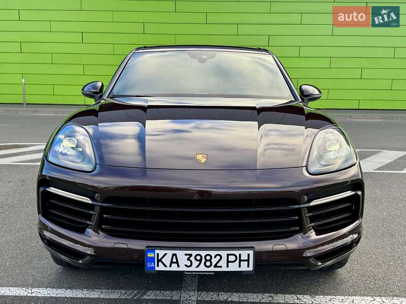 Позашляховик / Кросовер Porsche Cayenne 2018 в Києві