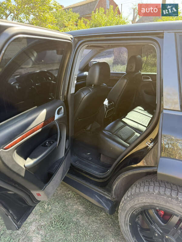 Позашляховик / Кросовер Porsche Cayenne 2004 в Кривому Розі