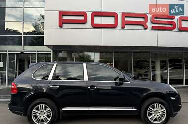 Внедорожник / Кроссовер Porsche Cayenne 2007 в 