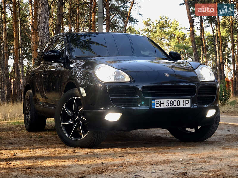 Porsche Cayenne 2004