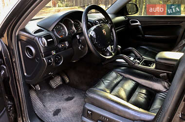 Позашляховик / Кросовер Porsche Cayenne 2004 в 