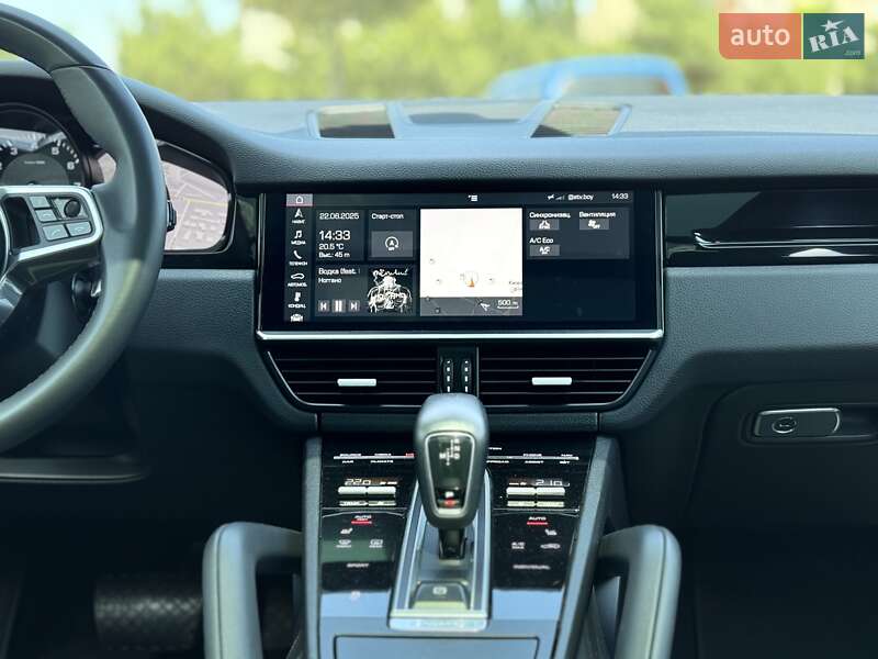 Позашляховик / Кросовер Porsche Cayenne 2017 в Одесі