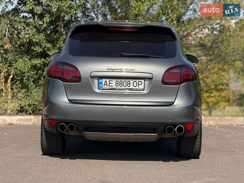 Внедорожник / Кроссовер Porsche Cayenne 2010 в Кривом Роге