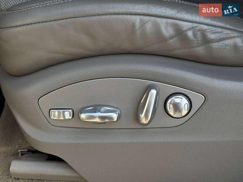 Внедорожник / Кроссовер Porsche Cayenne 2010 в Кривом Роге