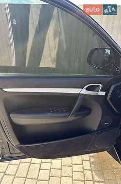 Внедорожник / Кроссовер Porsche Cayenne 2006 в 