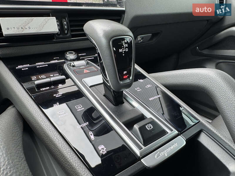 Позашляховик / Кросовер Porsche Cayenne 2018 в Мукачевому