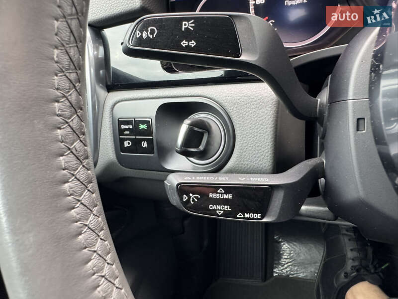 Позашляховик / Кросовер Porsche Cayenne 2018 в Мукачевому