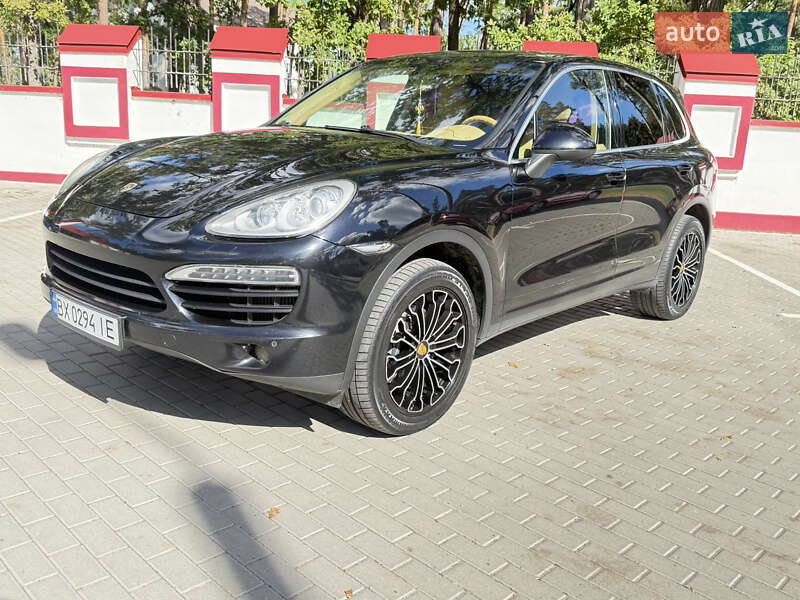 Внедорожник / Кроссовер Porsche Cayenne 2012 в Киеве фото 10 Внедорожник / Кроссовер Porsche Cayenne 2012 в Киеве