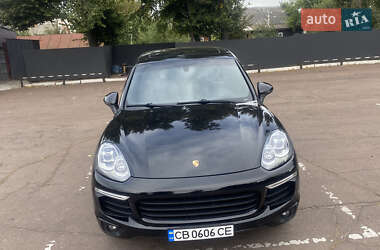 Позашляховик / Кросовер Porsche Cayenne 2016 в 