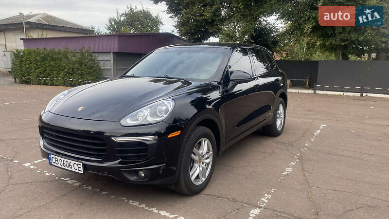 Позашляховик / Кросовер Porsche Cayenne 2016 в Чернігові
