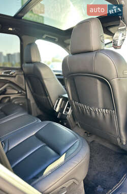 Внедорожник / Кроссовер Porsche Cayenne 2015 в 
