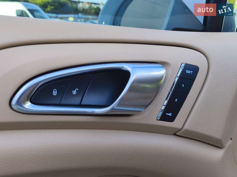 Внедорожник / Кроссовер Porsche Cayenne 2016 в Днепре фото 13 Внедорожник / Кроссовер Porsche Cayenne 2016 в Днепре