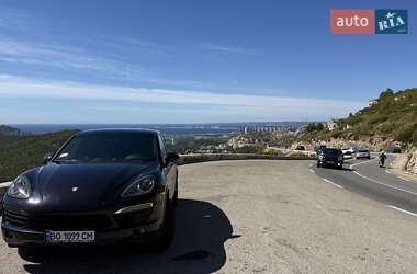 Внедорожник / Кроссовер Porsche Cayenne 2013 в Тернополе