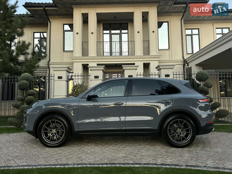 Позашляховик / Кросовер Porsche Cayenne 2023 в Одесі