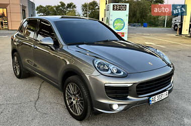 Внедорожник / Кроссовер Porsche Cayenne 2015 в Днепре