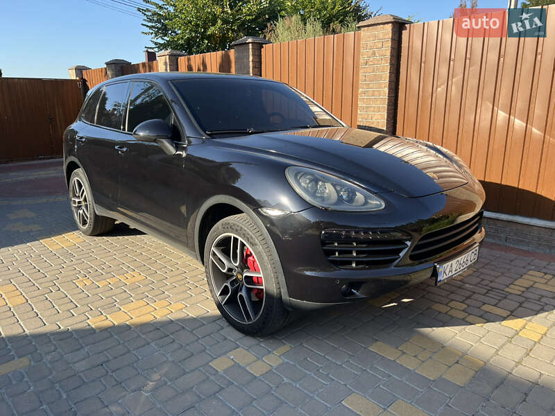 Porsche Cayenne 2011