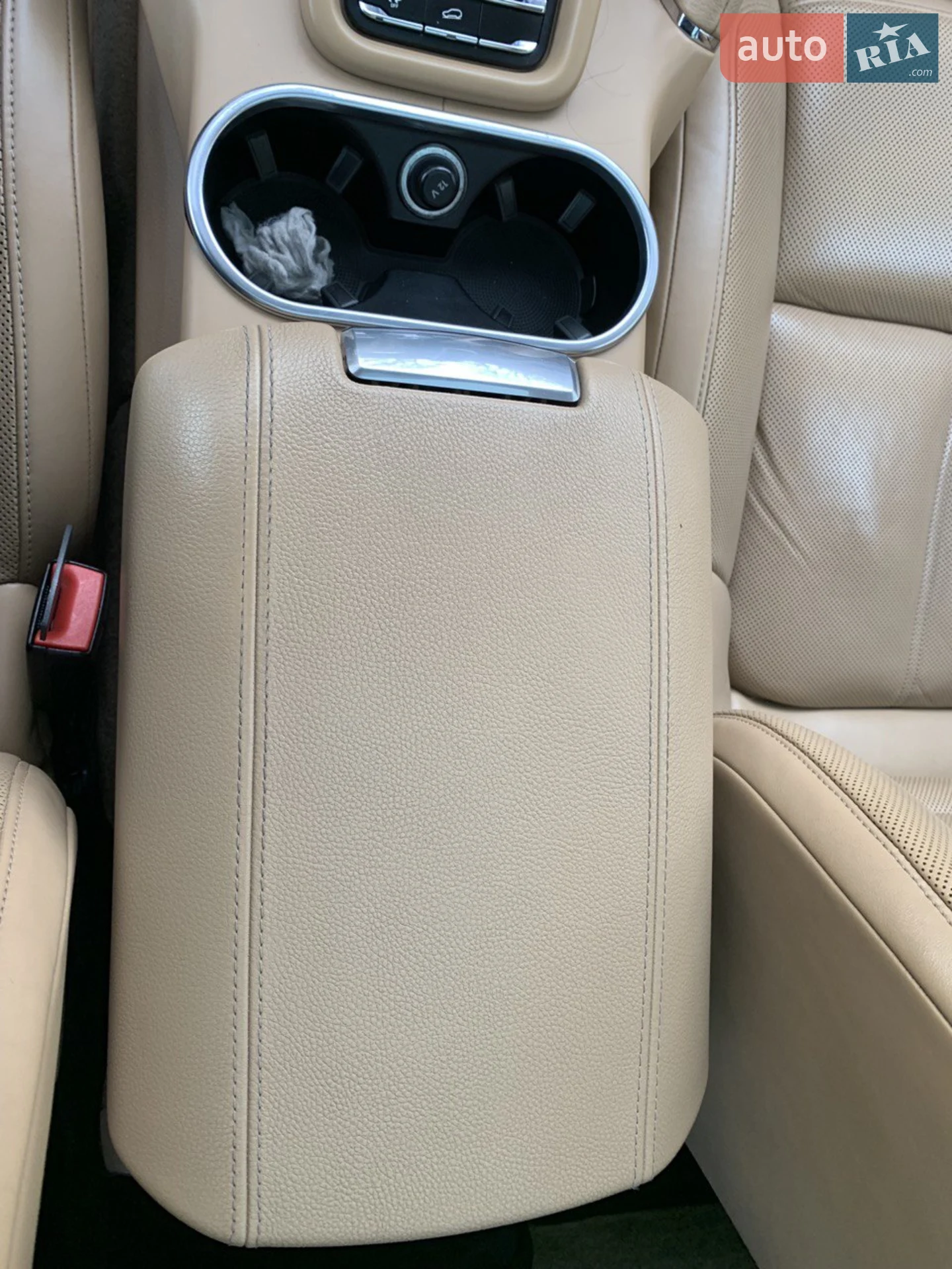 2011 Porsche Cayenne - мініатюра 31