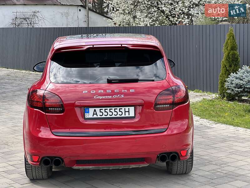 Внедорожник / Кроссовер Porsche Cayenne 2013 в Тячеве