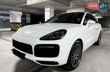 Внедорожник / Кроссовер Porsche Cayenne 2019 в 