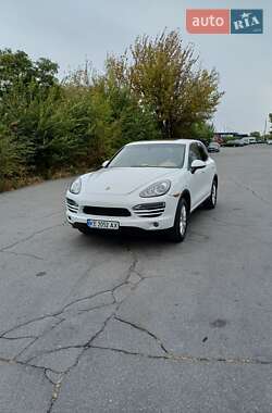 Позашляховик / Кросовер Porsche Cayenne 2013 в 