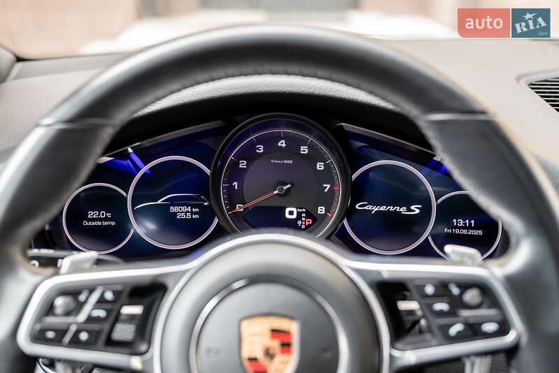 Позашляховик / Кросовер Porsche Cayenne 2020 в Коломиї