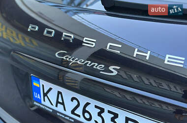Позашляховик / Кросовер Porsche Cayenne 2012 в 