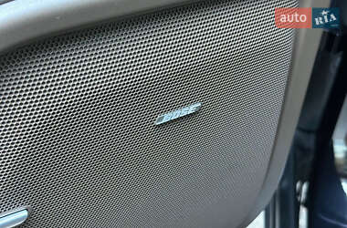 Позашляховик / Кросовер Porsche Cayenne 2012 в 
