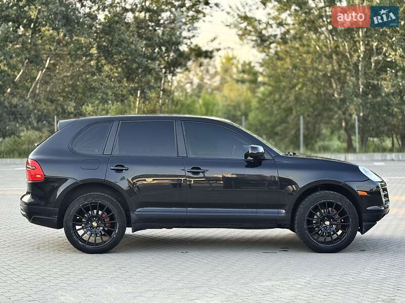 Позашляховик / Кросовер Porsche Cayenne 2008 в Луцьку