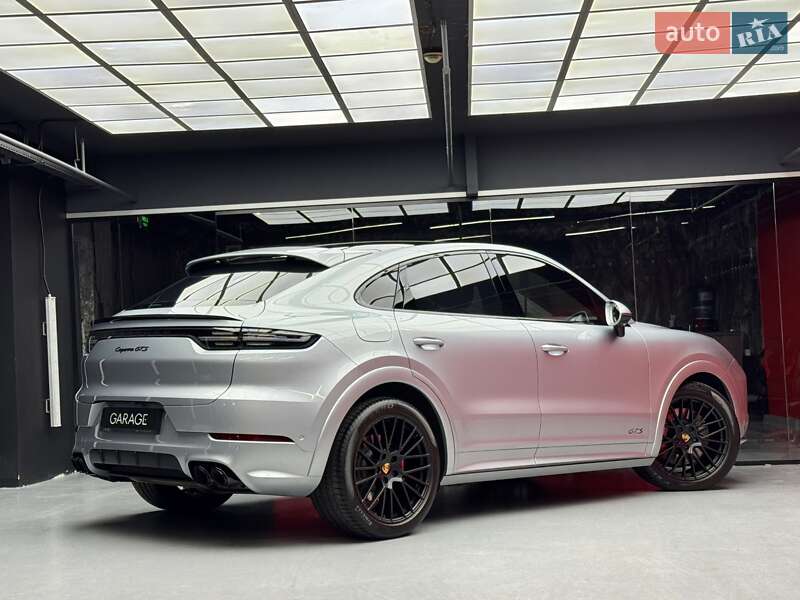 Позашляховик / Кросовер Porsche Cayenne 2020 в Києві