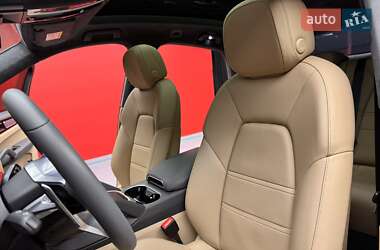 Позашляховик / Кросовер Porsche Cayenne 2020 в 