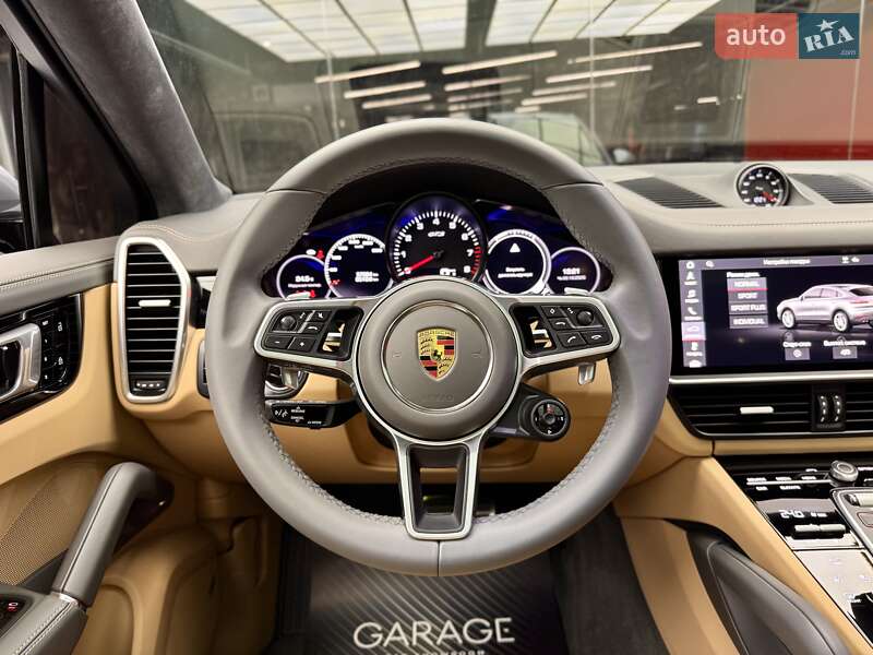 Позашляховик / Кросовер Porsche Cayenne 2020 в Києві