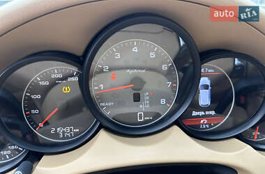 Внедорожник / Кроссовер Porsche Cayenne 2011 в 