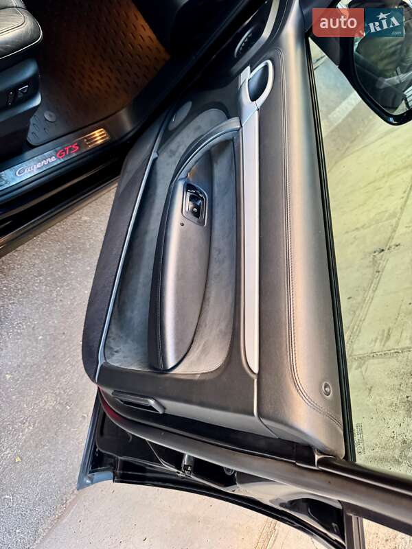 Внедорожник / Кроссовер Porsche Cayenne 2008 в Днепре