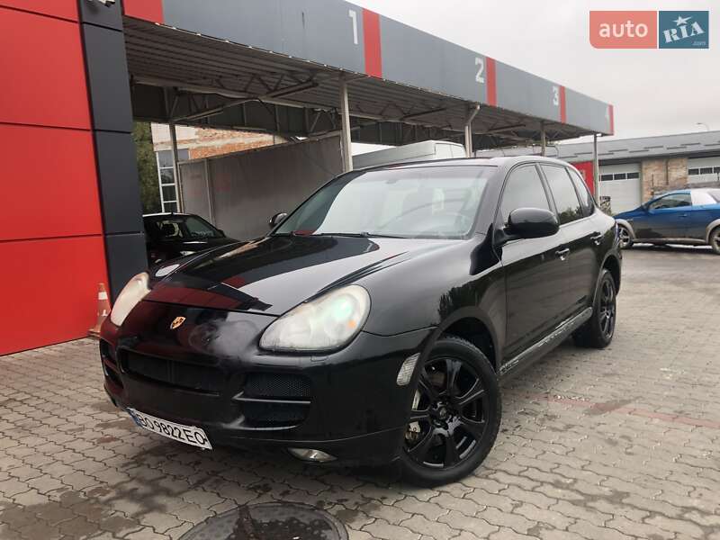 Внедорожник / Кроссовер Porsche Cayenne 2006 в 
