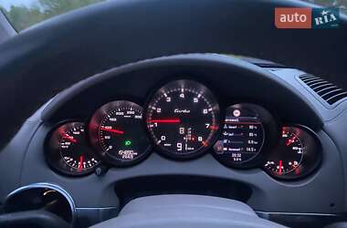 Позашляховик / Кросовер Porsche Cayenne 2010 в 