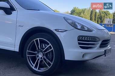Внедорожник / Кроссовер Porsche Cayenne 2013 в 