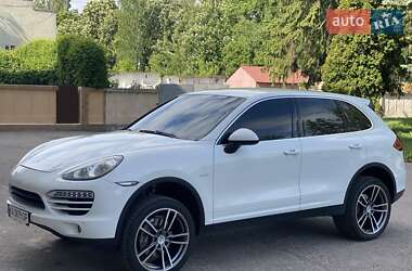 Внедорожник / Кроссовер Porsche Cayenne 2013 в 