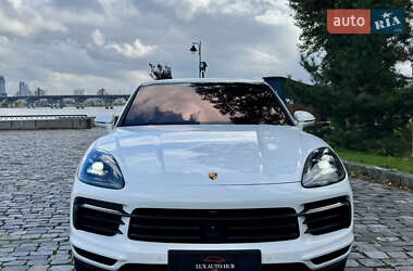 Позашляховик / Кросовер Porsche Cayenne 2019 в 
