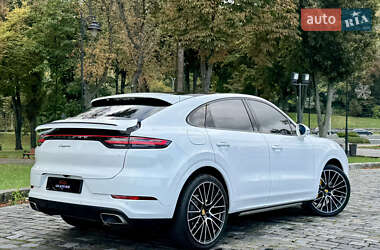 Позашляховик / Кросовер Porsche Cayenne 2019 в 