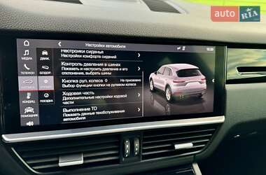 Позашляховик / Кросовер Porsche Cayenne 2018 в 